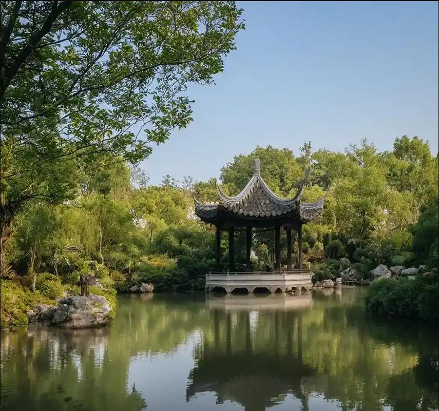 永仁县雨韵房地产有限公司